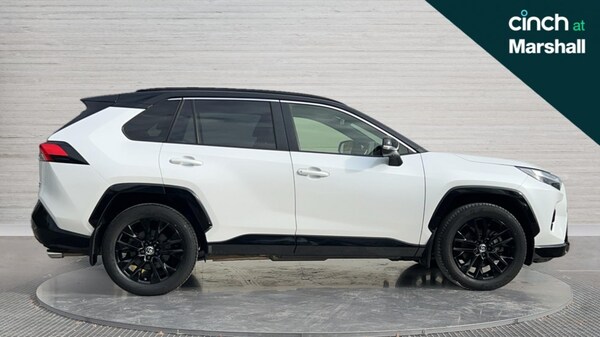 Used Toyota RAV4 2023 for sale - 76265641: Photo 2