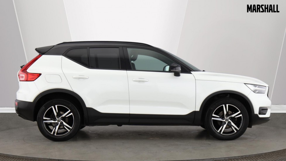 Used Volvo XC40 2020 for sale - 77373057: Photo 2