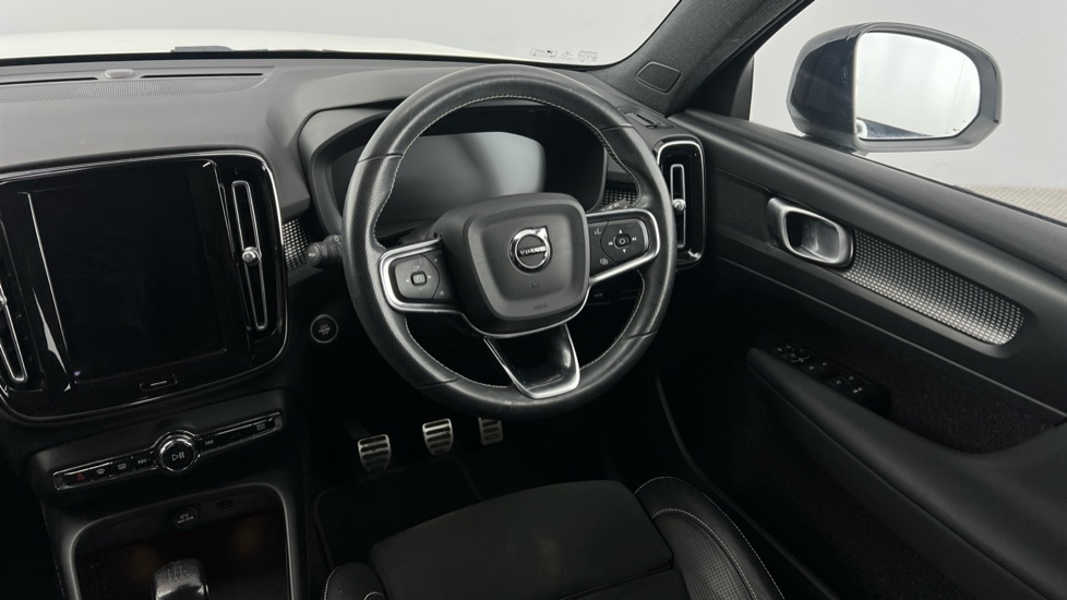 Used Volvo XC40 2020 for sale - 77373057: Photo 8