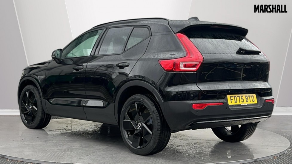 Used Volvo XC40 2025 for sale - 76874590: Photo 2