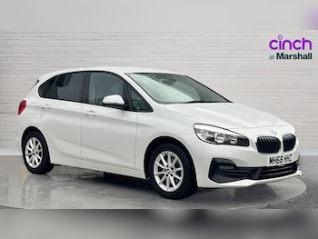 2019 - 220i SE 5dr DCT