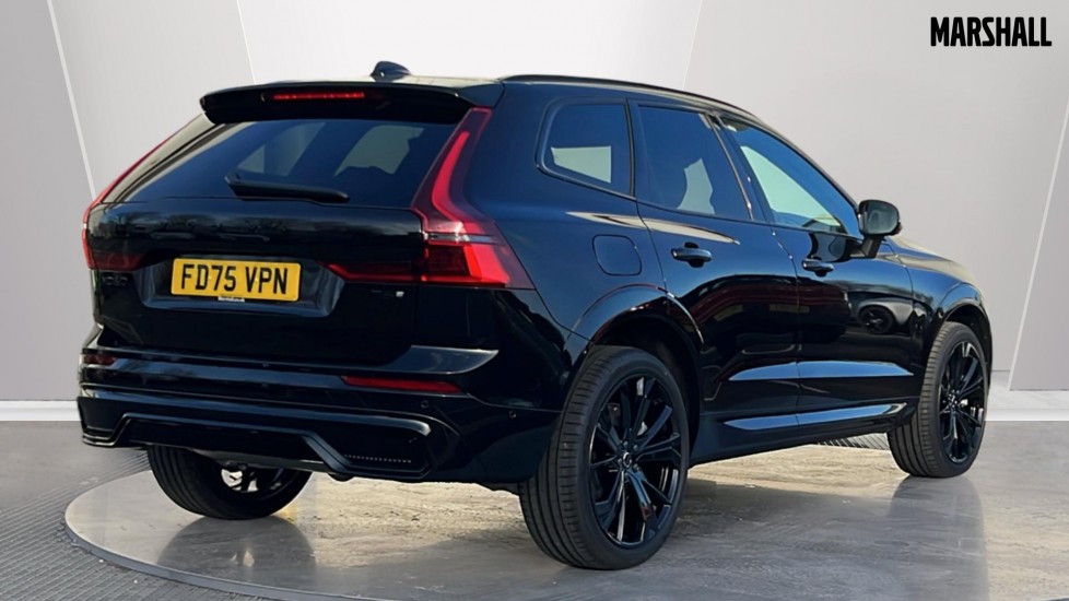 Used Volvo XC60 2025 for sale - 77075713: Photo 2