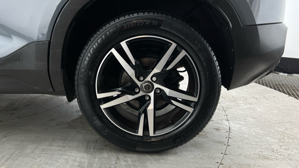 Used Volvo XC40 2021 for sale - 77648136: Photo 4