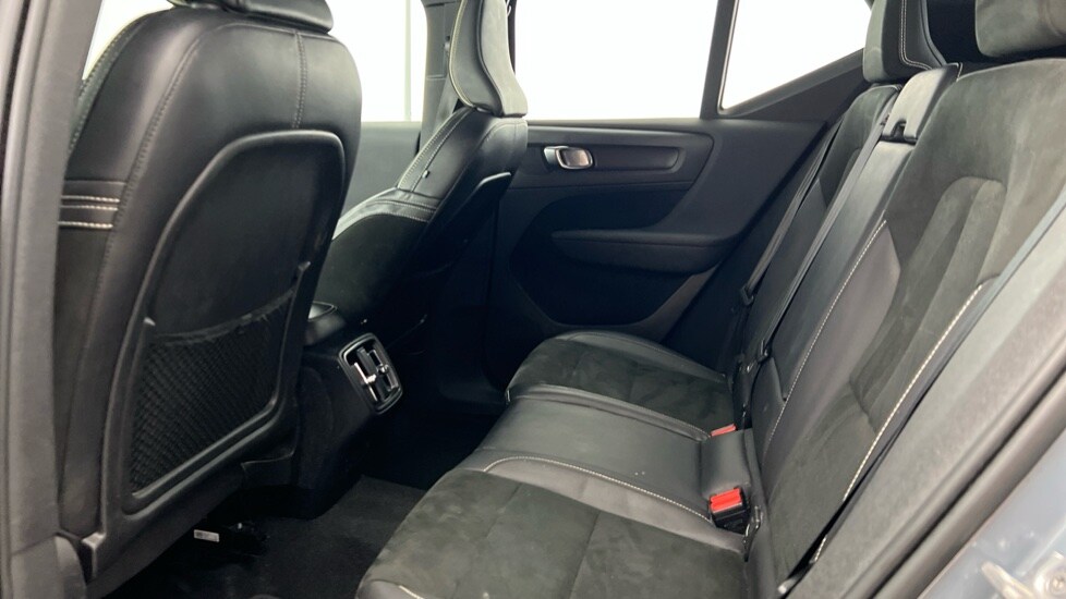 Used Volvo XC40 2021 for sale - 77648136: Photo 7