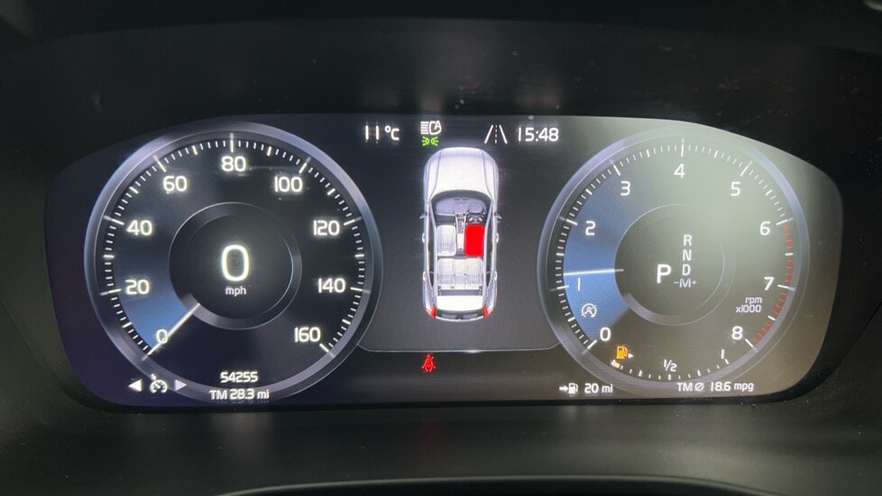 Used Volvo XC40 2021 for sale - 77648136: Photo 9