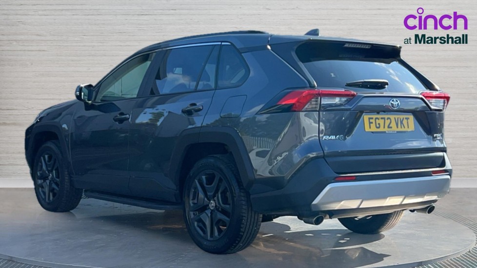 Used Toyota RAV4 2022 for sale - 76868646: Photo 5