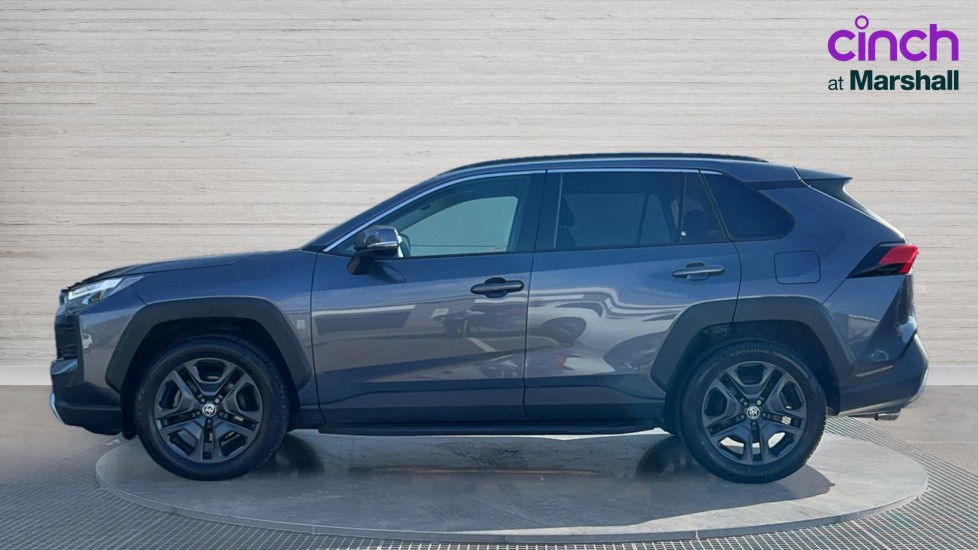 Used Toyota RAV4 2022 for sale - 76868646: Photo 6