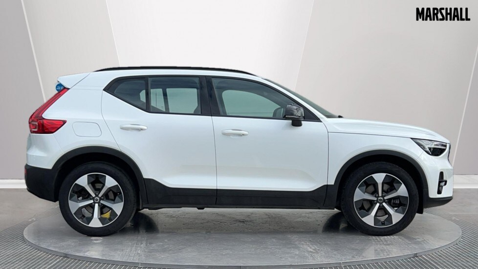 Used Volvo XC40 2025 for sale - 75722369: Photo 3