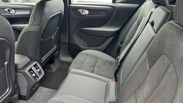 Used Volvo XC40 2025 for sale - 76203785: Photo 10