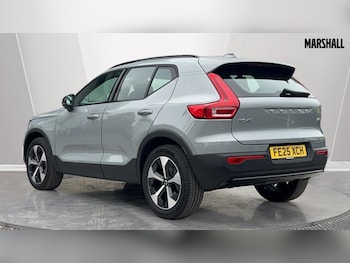 Used Volvo XC40 2025 for sale - 76203785: Photo 2