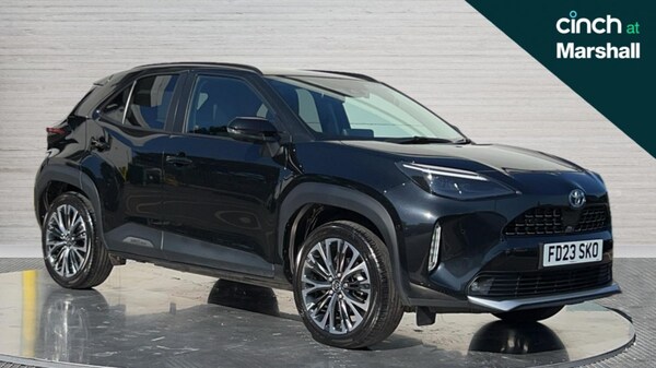 Used Toyota Yaris Cross 2023 for sale - 75481050: Photo 1