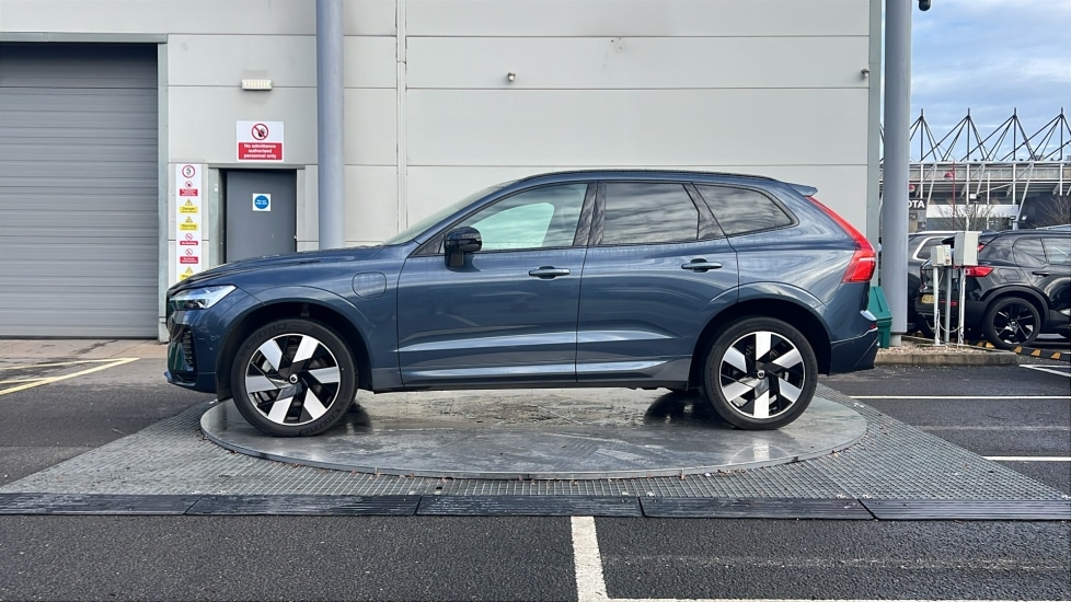 Used Volvo XC60 2023 for sale - 76874387: Photo 8