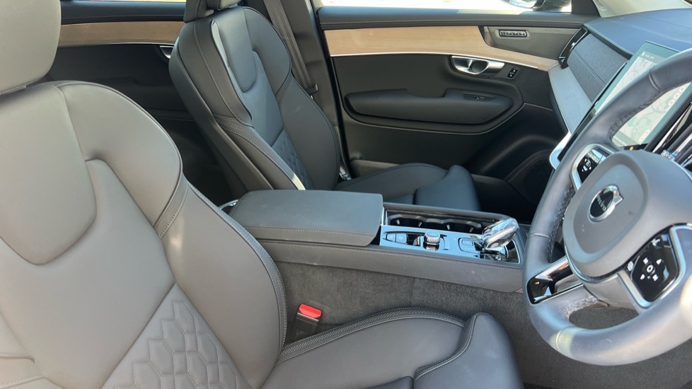 Used Volvo XC90 2025 for sale - 76556917: Photo 9
