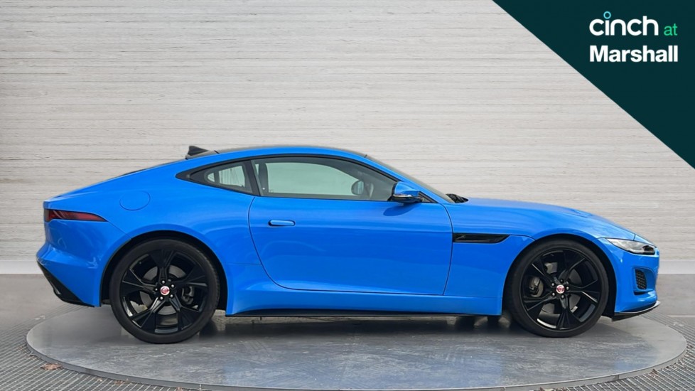 Used Jaguar F-Type 2021 for sale - 76602864: Photo 2