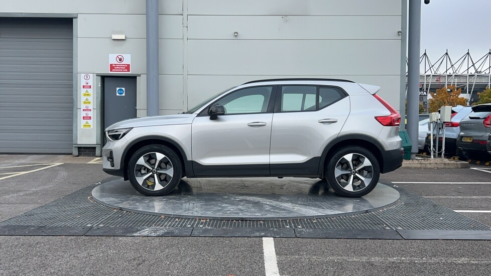 Used Volvo XC40 2024 for sale - 75902073: Photo 8