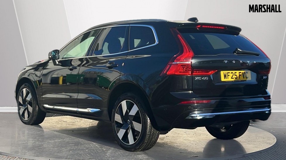 Used Volvo XC60 2025 for sale - 76873100: Photo 2