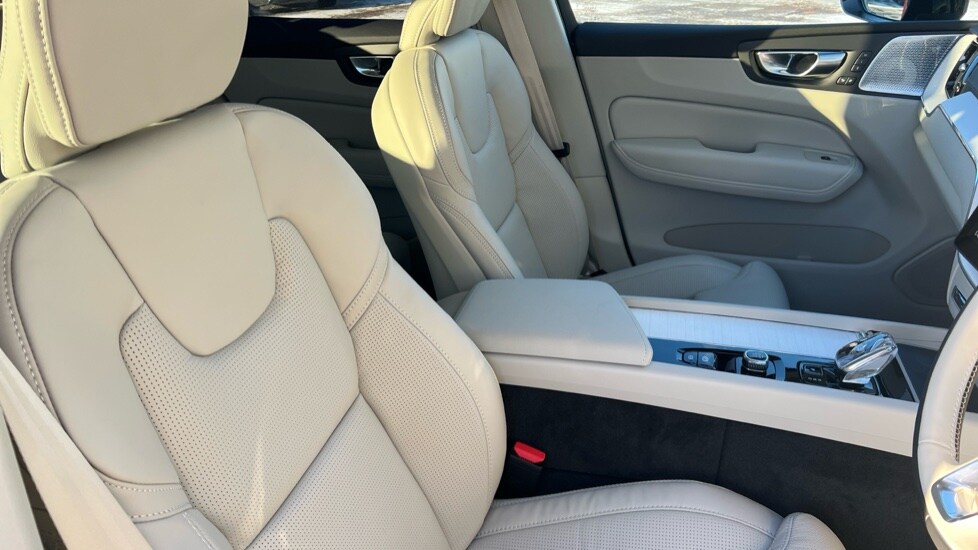 Used Volvo XC60 2025 for sale - 77269302: Photo 9