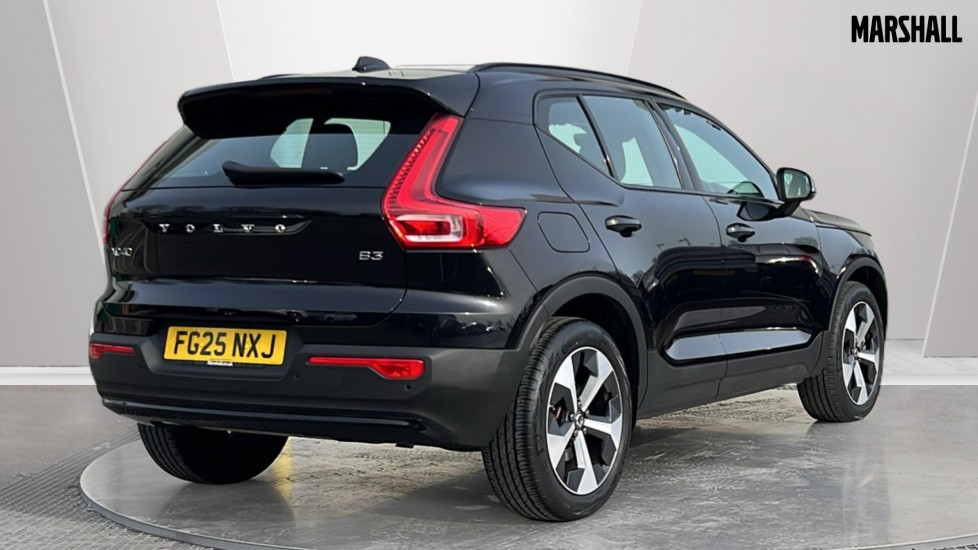 Used Volvo XC40 2025 for sale - 77698220: Photo 2