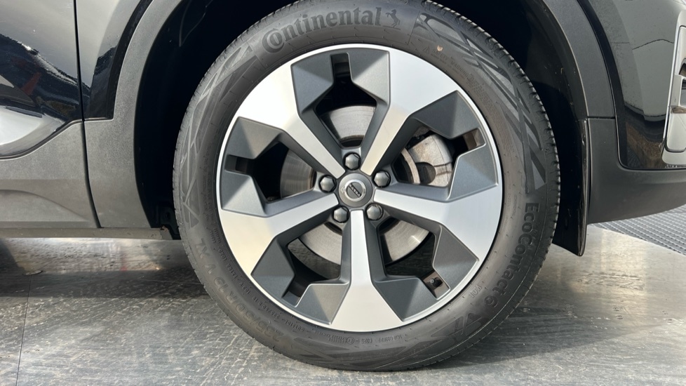 Used Volvo XC40 2025 for sale - 77698220: Photo 9