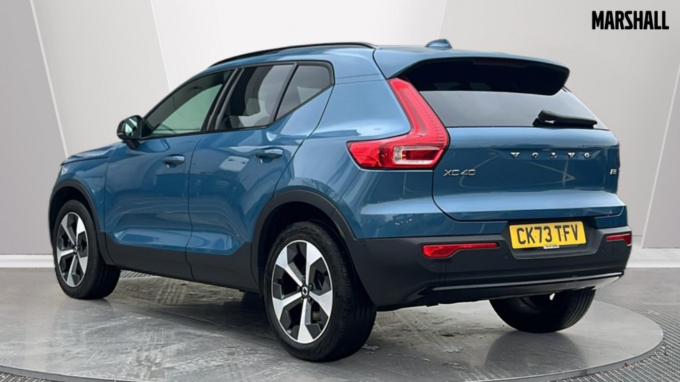 Used Volvo XC40 2023 for sale - 77224910: Photo 2