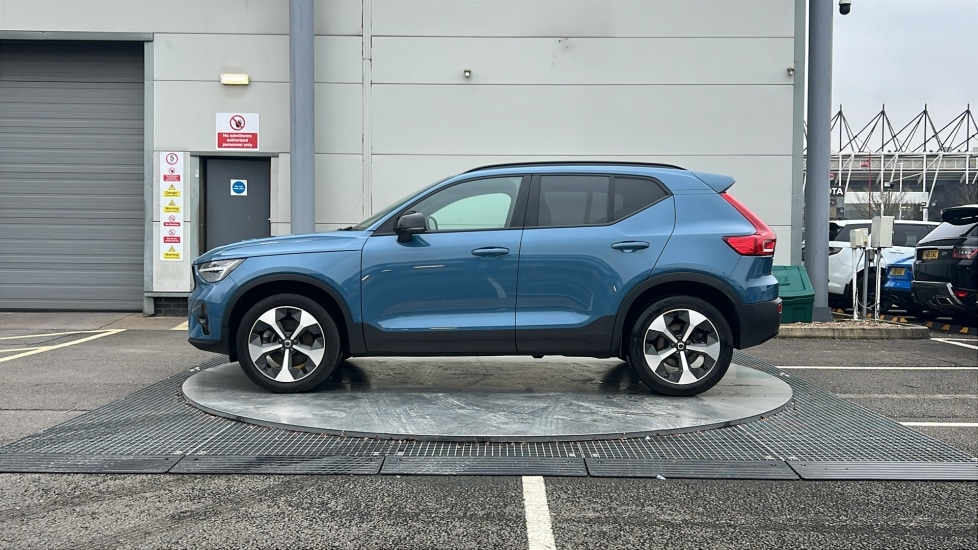 Used Volvo XC40 2023 for sale - 77224910: Photo 8