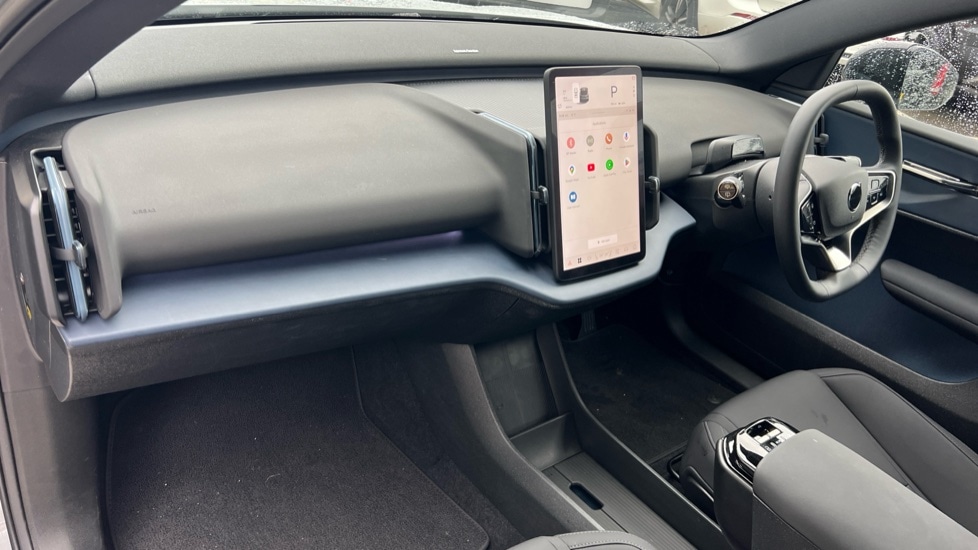 Used Volvo EX30 2025 for sale - 76773360: Photo 4