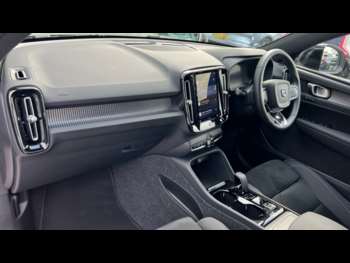 Used Volvo XC40 2024 for sale - 74745147: Photo