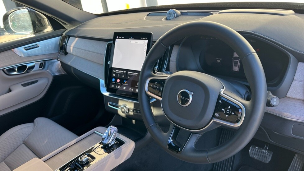 Used Volvo XC90 2025 for sale - 76007931: Photo 5