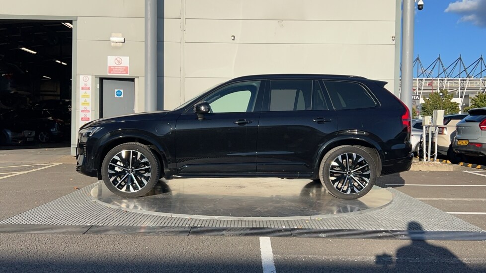 Used Volvo XC90 2025 for sale - 76007931: Photo 8