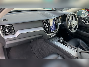 Used Volvo XC60 2022 for sale - 76580262: Photo