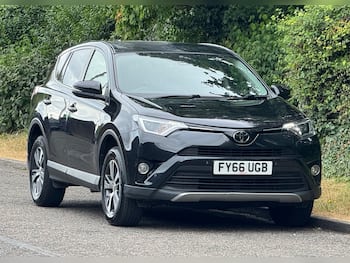 Used Toyota RAV4 2016 for sale - 79740304: Photo