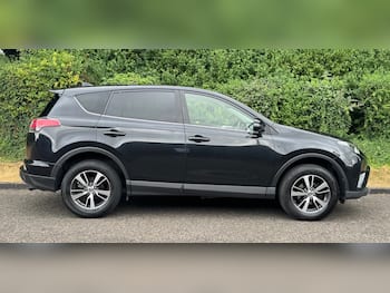 Used Toyota RAV4 2016 for sale - 79740304: Photo