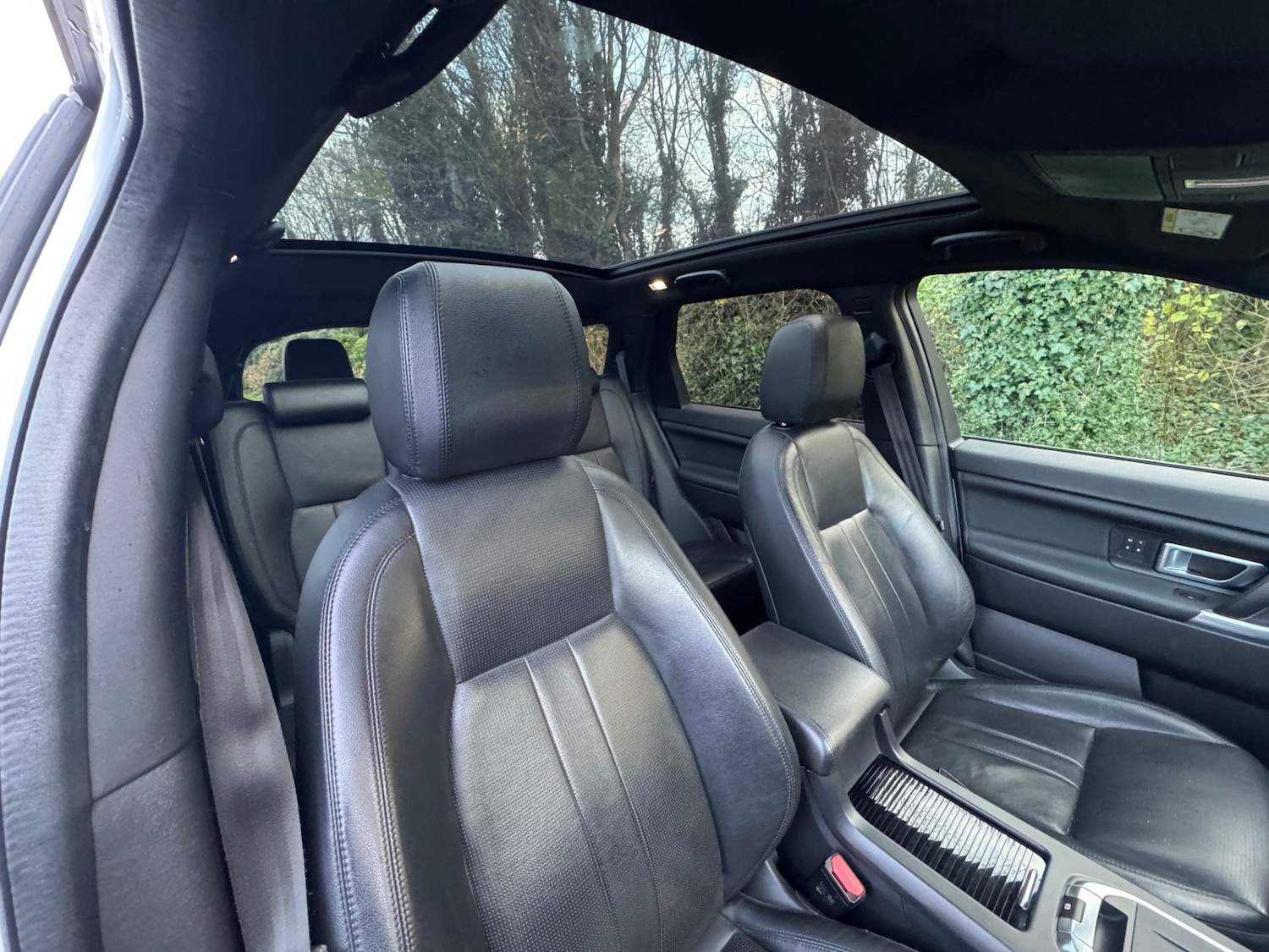 Used Land Rover Discovery Sport 2018 for sale - 76739167: Photo 11