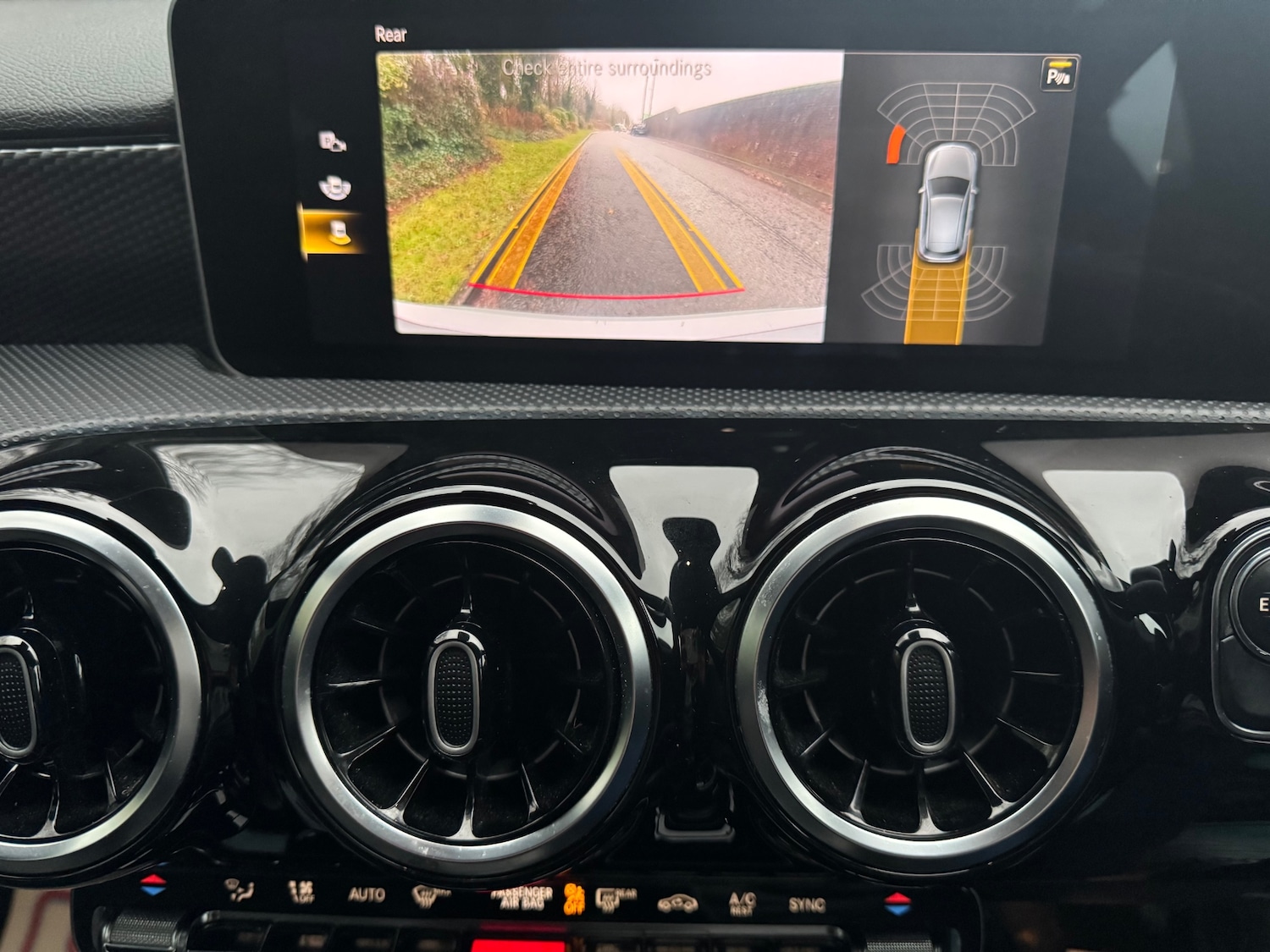 Used Mercedes-Benz A-Class 2018 for sale - 76687535: Photo 11