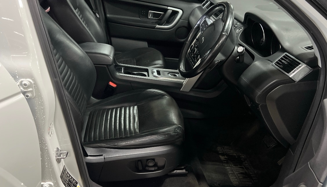 Used Land Rover Discovery Sport 2015 for sale - 76596906: Photo 9