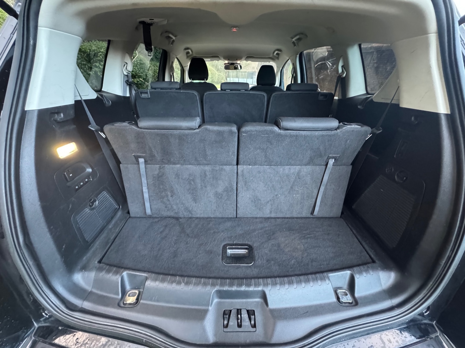 Used Ford S-Max 2017 for sale - 77370987: Photo 6