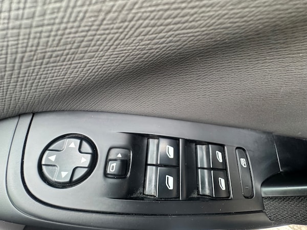 Used Citroen C4 Grand Picasso 2016 for sale - 76294379: Photo 12