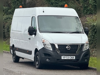 Nissan Interstar feature image