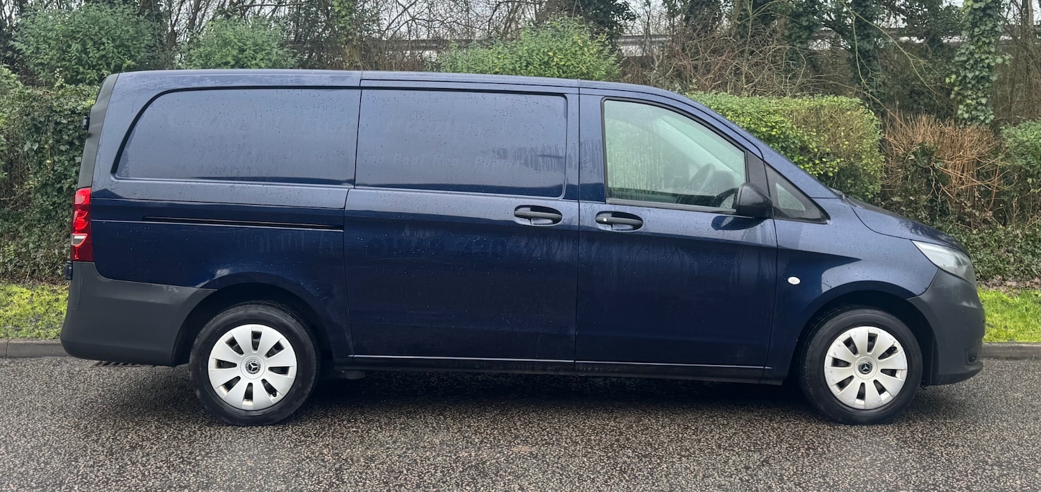 Used Mercedes-Benz Vito 2019 for sale - 77530383: Photo 2