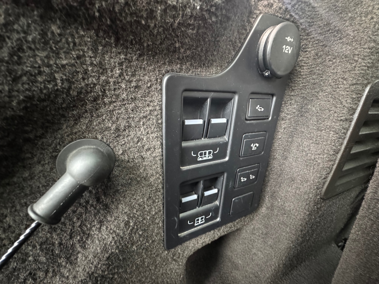 Used Land Rover Discovery 2017 for sale - 77548447: Photo 16