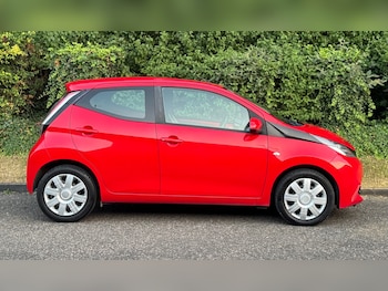 Used Toyota AYGO 2017 for sale - 79235683: Photo