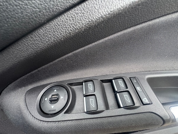 Used Ford Grand C-Max 2017 for sale - 76314240: Photo 14