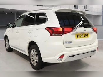 Used Mitsubishi Outlander 2020 for sale - 76952223: Photo