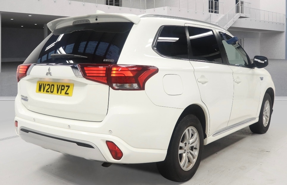Used Mitsubishi Outlander 2020 for sale - 76952223: Photo 4