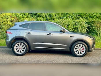 Used Jaguar E-Pace 2019 for sale - 78998124: Photo