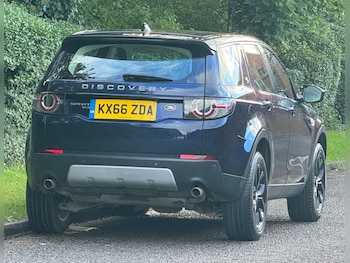 Used Land Rover Discovery Sport 2016 for sale - 75952333: Photo