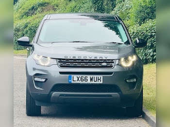 Used Land Rover Discovery Sport 2016 for sale - 78797366: Photo