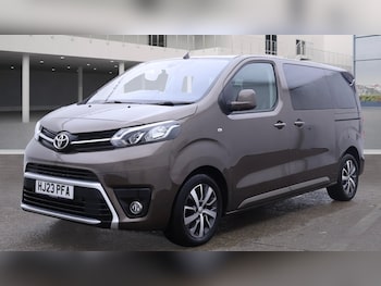 Used Toyota PROACE CITY Verso 2023 for sale - 77015220: Photo
