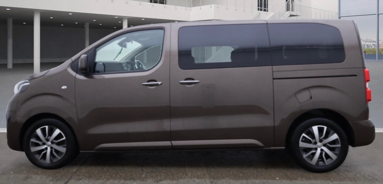 Used Toyota PROACE CITY Verso 2023 for sale - 77015220: Photo 6