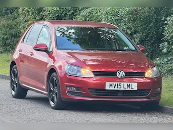 Volkswagen - Golf